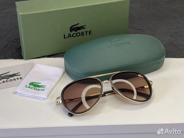 Солнцезащитные очки Lacoste с чехлом комплект