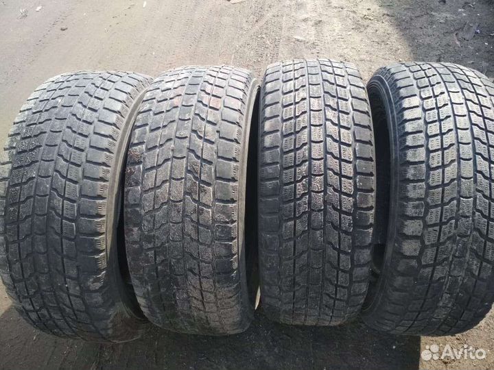 Yokohama 104ZR 285/60 R18 150J