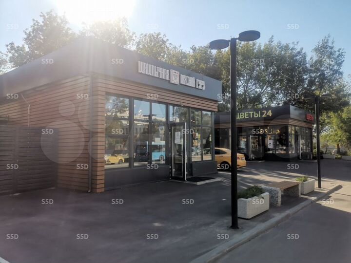 Продам торговое помещение, 245 м²