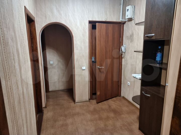 2-к. квартира, 40 м², 4/4 эт.