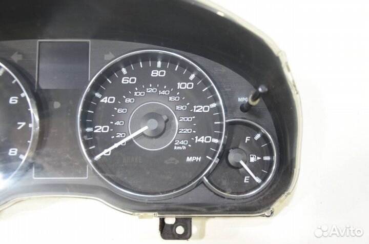 Панель щиток приборов приборная панель Subaru