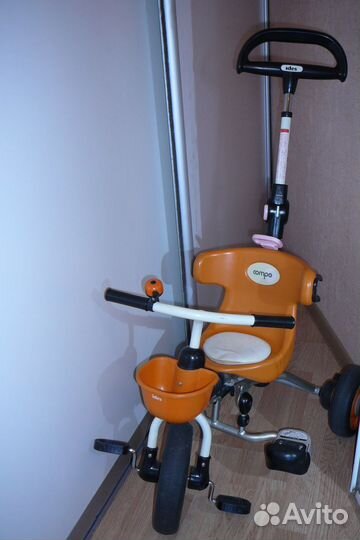 Детский трехколесный велосипед