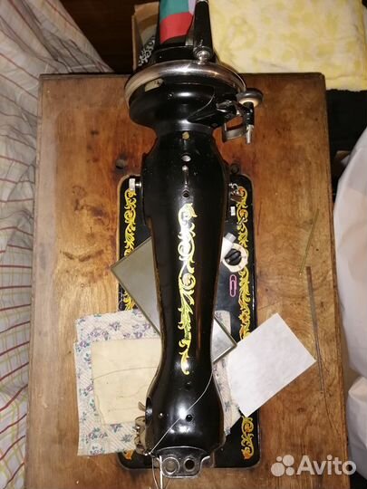 Швейная машинка Подольск на станине singer