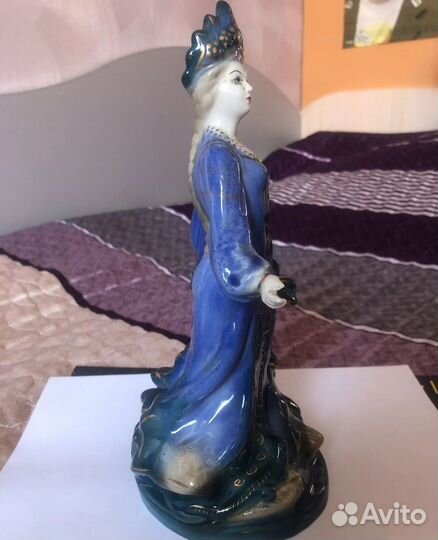 Статуэтка хозяйка медной горы. Старая Гжель. СССР