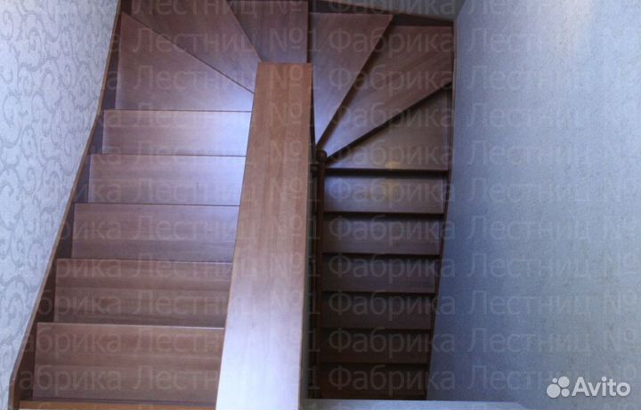 Лестница из массива дерева