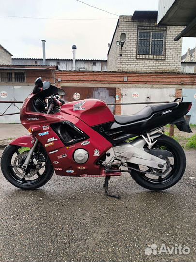 Продам спортивный мотоцикл