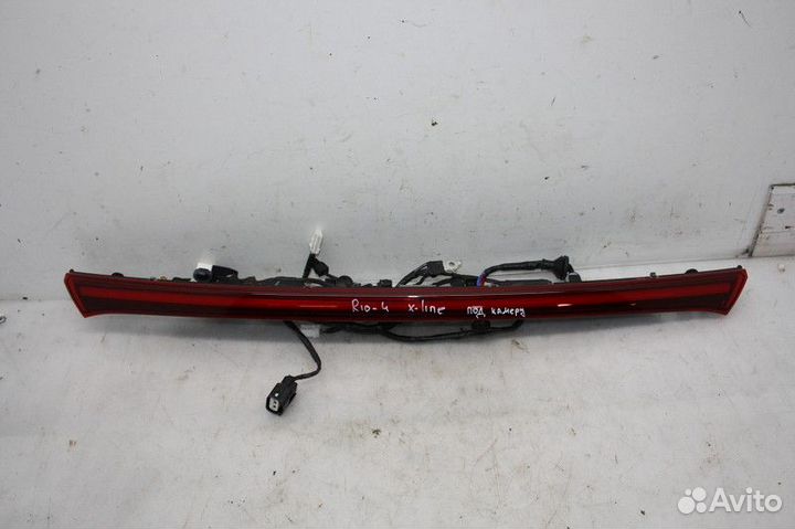 Накладка двери багажника KIA RIO 2017