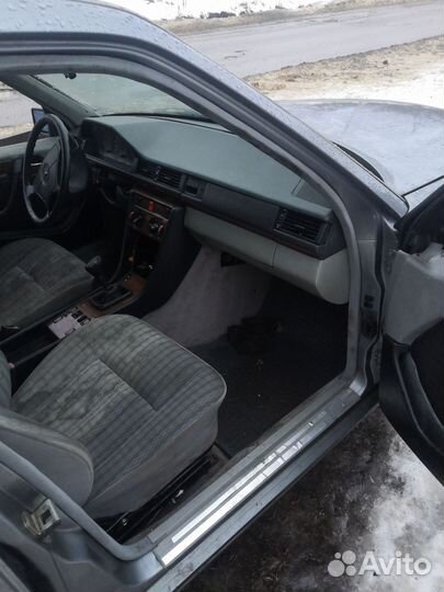 Mercedes w 124 в разборе