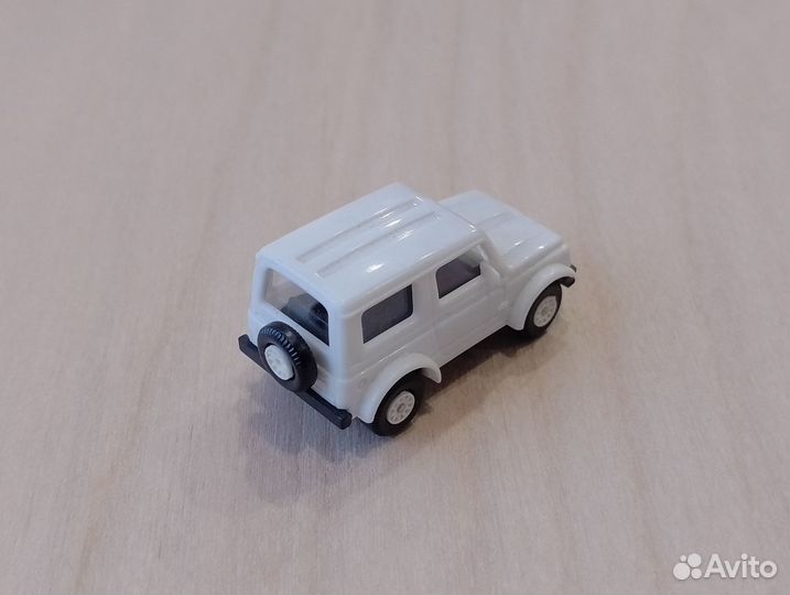 Suzuki Samurai 3-дв (1981-2003)