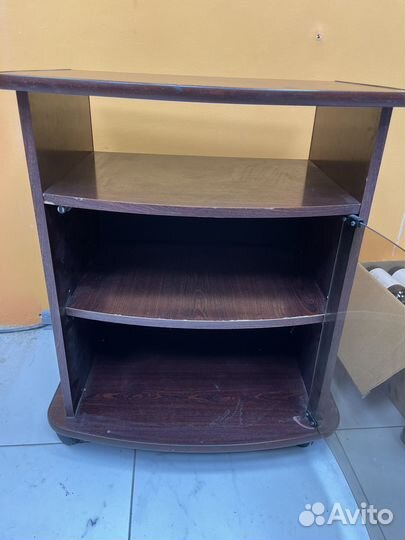 Тумба под телевизор