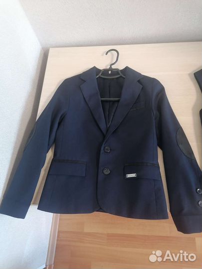 Пиджак и жилет для школы