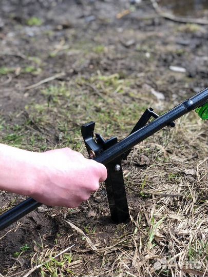 Подставка стойка для удочки с замком