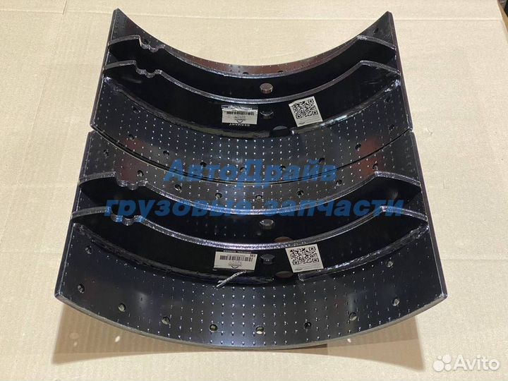 Колодка тормозная верхняя Volvo FH12 FH16 FM9 FM12