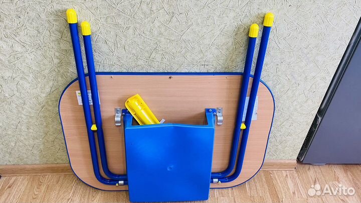 Столик детский складной