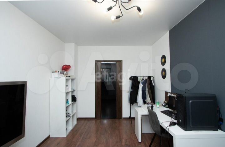 3-к. квартира, 76,3 м², 4/9 эт.