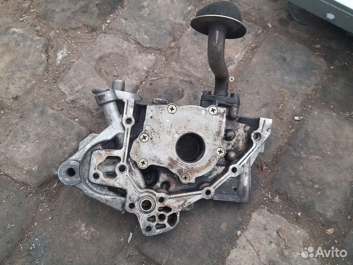 Масляный насос lancer 9