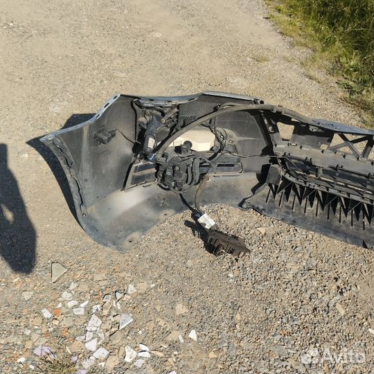 Бампер передний volkswagen passat CC