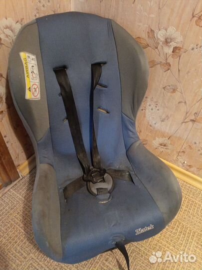 Детское автокресло 9-18 кг