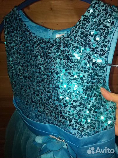 Праздничное платье для девочки