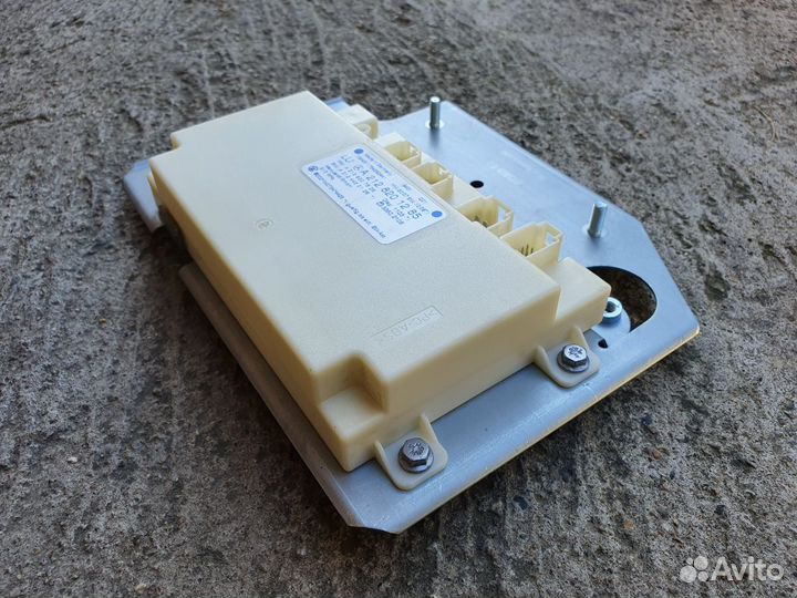 Блок управления keyless GO Mercedes W204 W207 W212