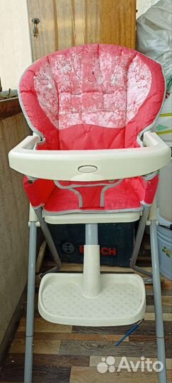 Стульчик для кормления