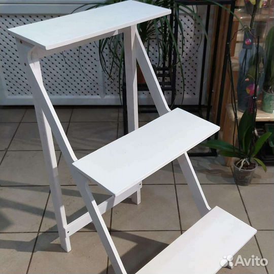 Подставка для цветов, ширина 48см