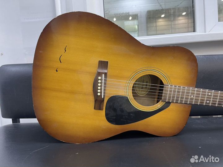 Акустическая гитара Yamaha F310 TBS