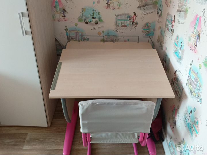 Растущая парта и стул деми