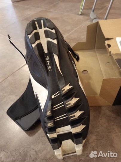 Лыжные ботинки проффестональные