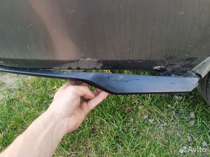 Боковые накладки заднего бампера гранта