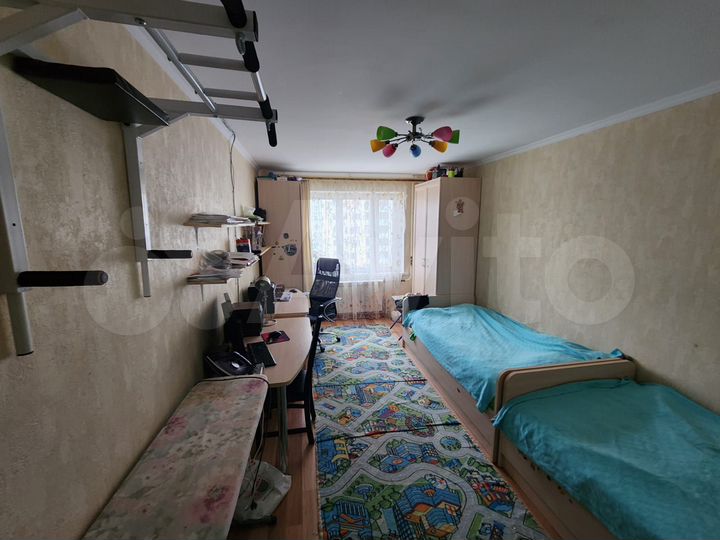 3-к. квартира, 81 м², 5/16 эт.