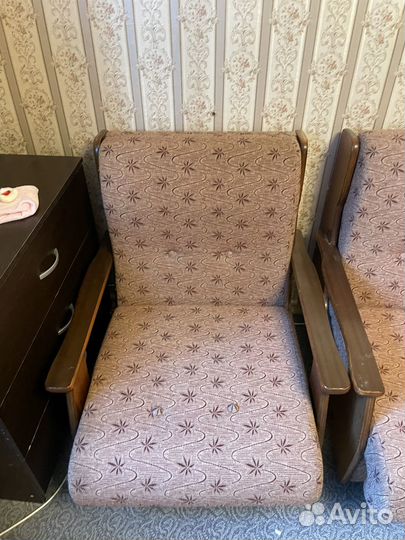 Диван и два кресла