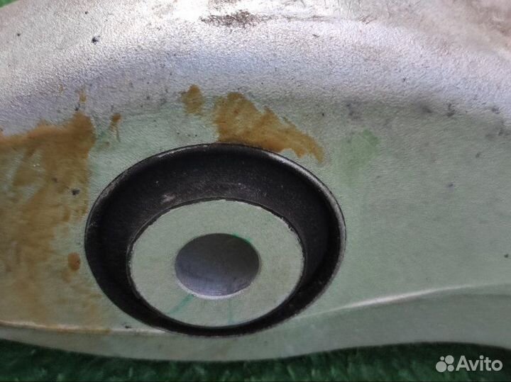 Рычаг передний правый Mercedes-Benz Gle-Class W166