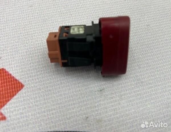 Кнопка аварийной сигнализации Citroen C3 хэтчбек