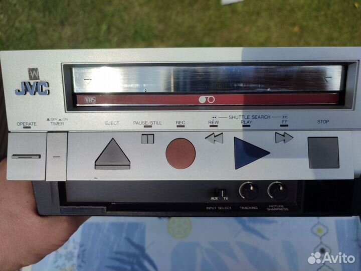 Видеомагнитофон jvc HR-D120E