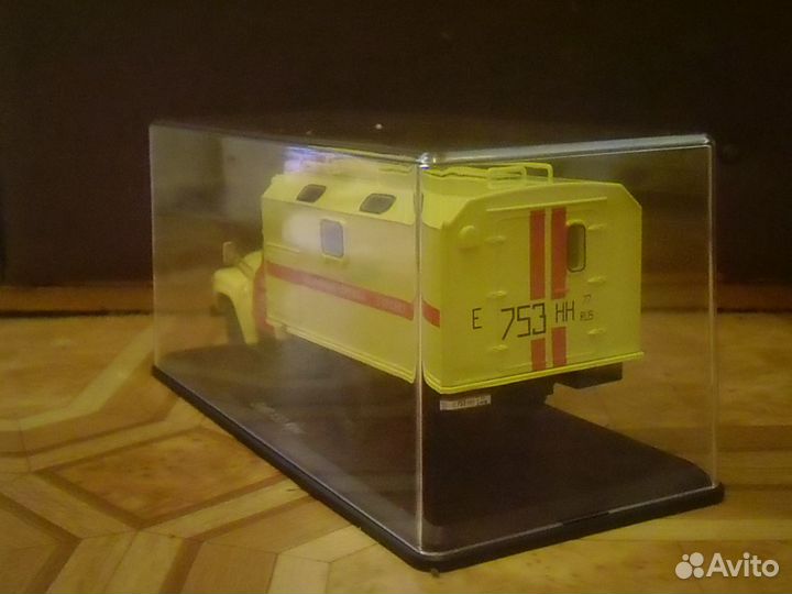 ЗИЛ 130 Ночной дозор SSM 1/43