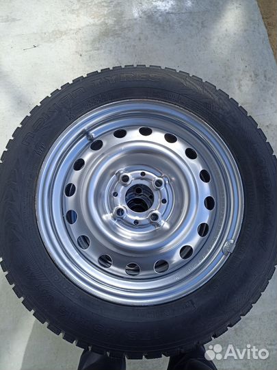 Колëса зимние Nokian Nordman7 175/65 R14