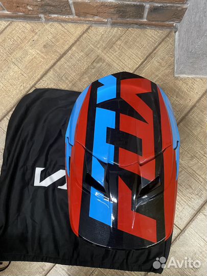 Шлем fox v1