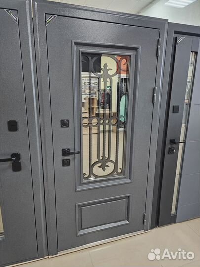 Двери входные