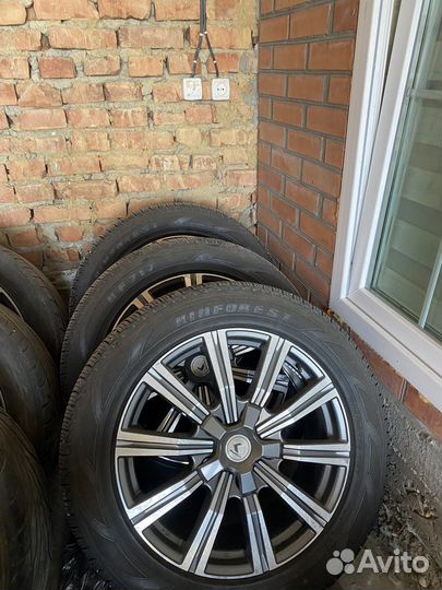 Колеса на lexus 570
