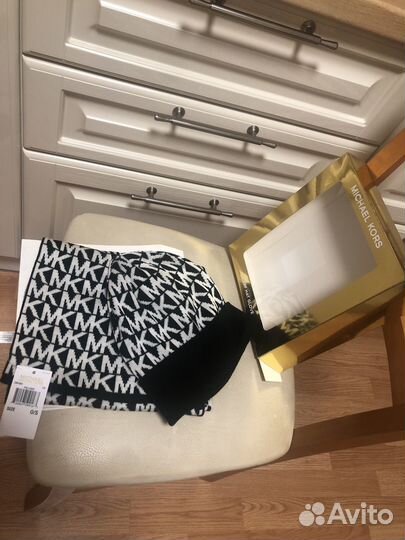Комплект шапка и шарф michael kors
