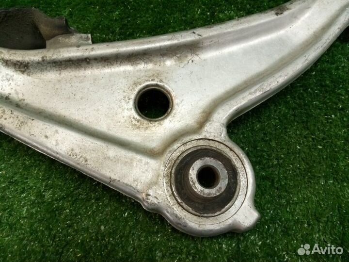 Рычаг передний левый Nissan Teana J32 VQ25DE