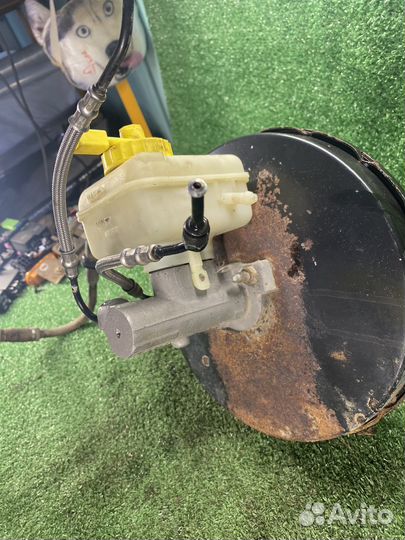 Вакуумный усилитель тормозов Volkswagen Bora