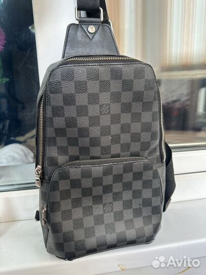Сумка поясная кожаная Avenue sling lv
