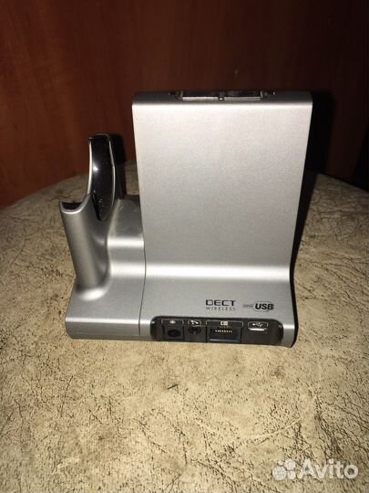 База Plantronics для беспроводной гарнитуры