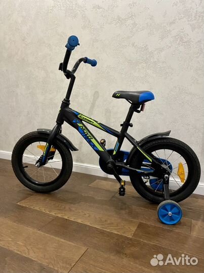 Детский велосипед novatrack 14 lumen