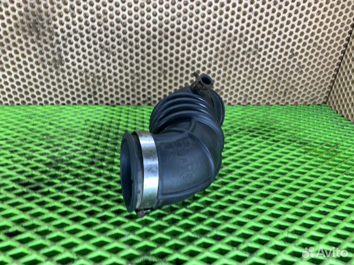 Патрубок воздушного фильтра Lifan X60