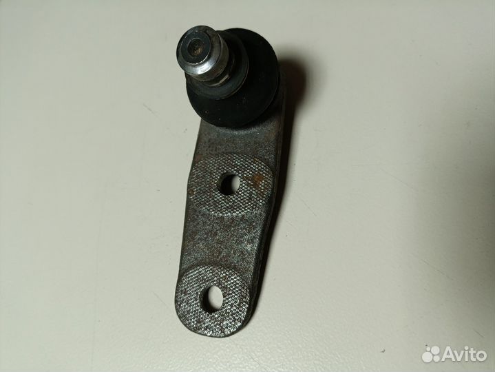 823407365 E Опора шаровая, передняя на Audi 80 72