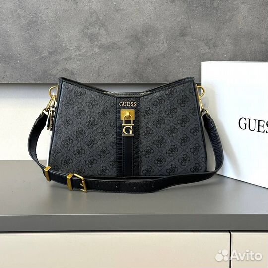 Черная сумка Guess для идеального образа в любой ситуации