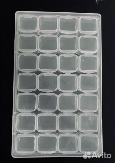 Контейнер для хранения фурнитуры